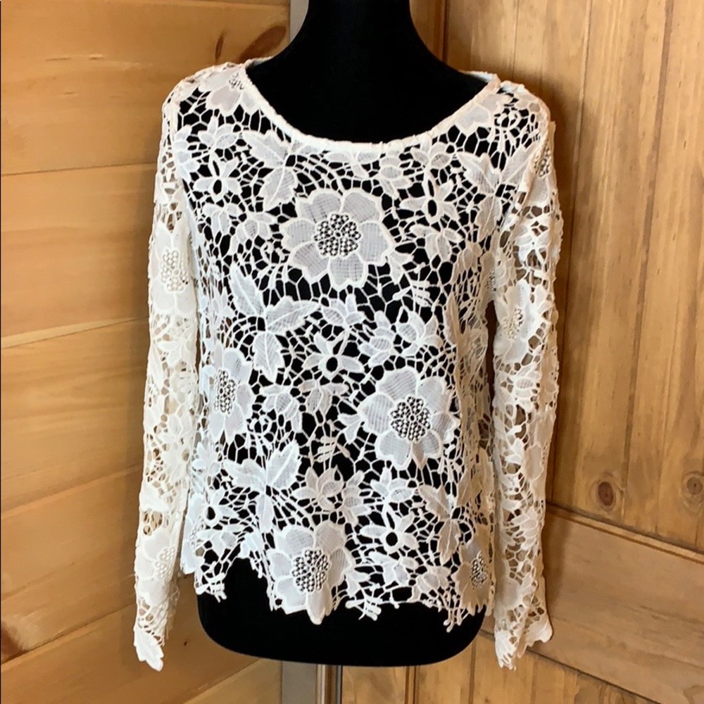 Divided white lace top Size 14